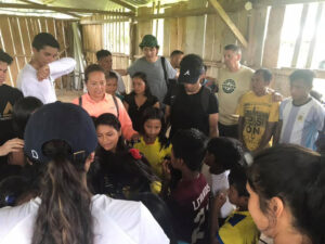 GOS Donation 15 Ecuador Gear Delivery - Kids Receiving Soccer Gear